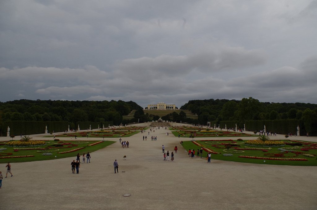 2017_0901_134258.JPG - Schoenbrunn