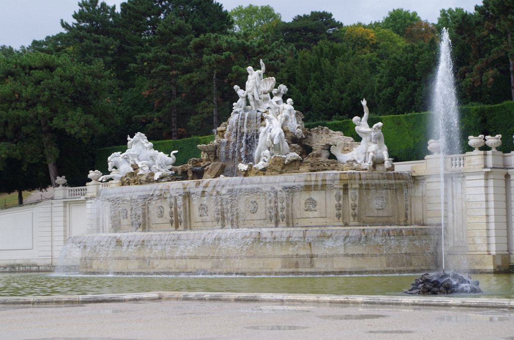 2017_0901_150956.JPG - Schoenbrunn