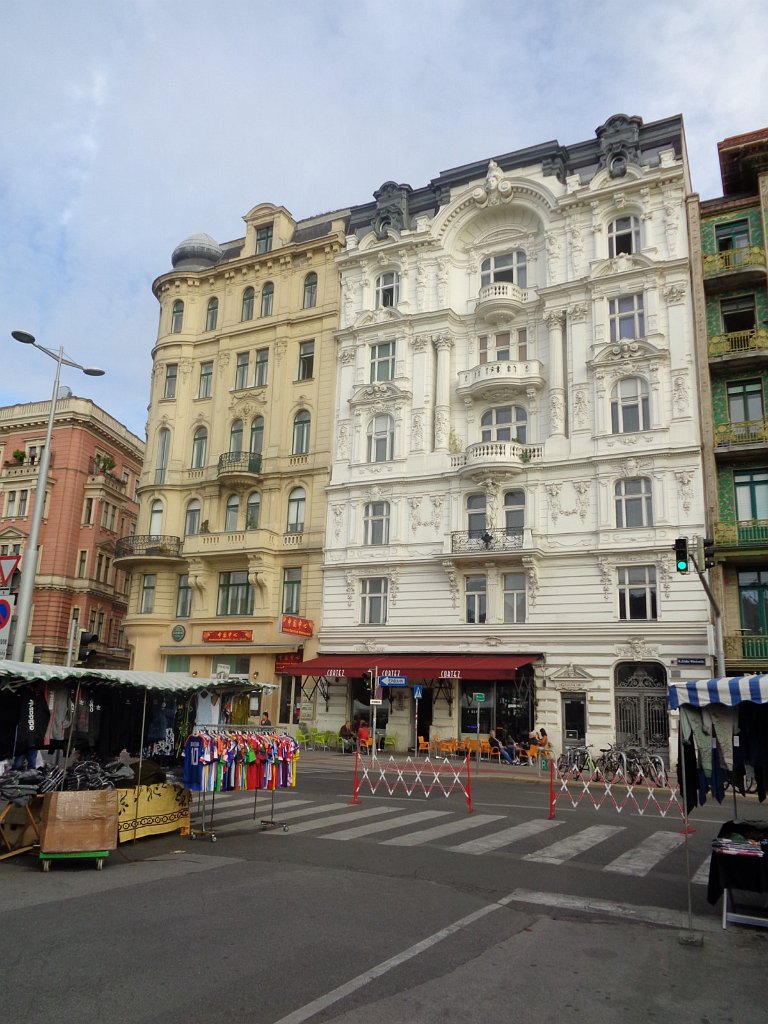 2017_0902_074539.JPG - Naschmarkt