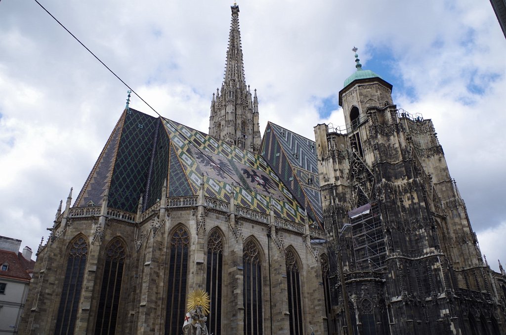 2017_0902_111926.JPG - St Stephansdom