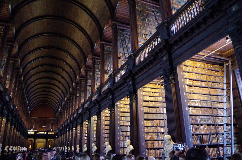 2017_1130_115920.JPG - Trinity College Library