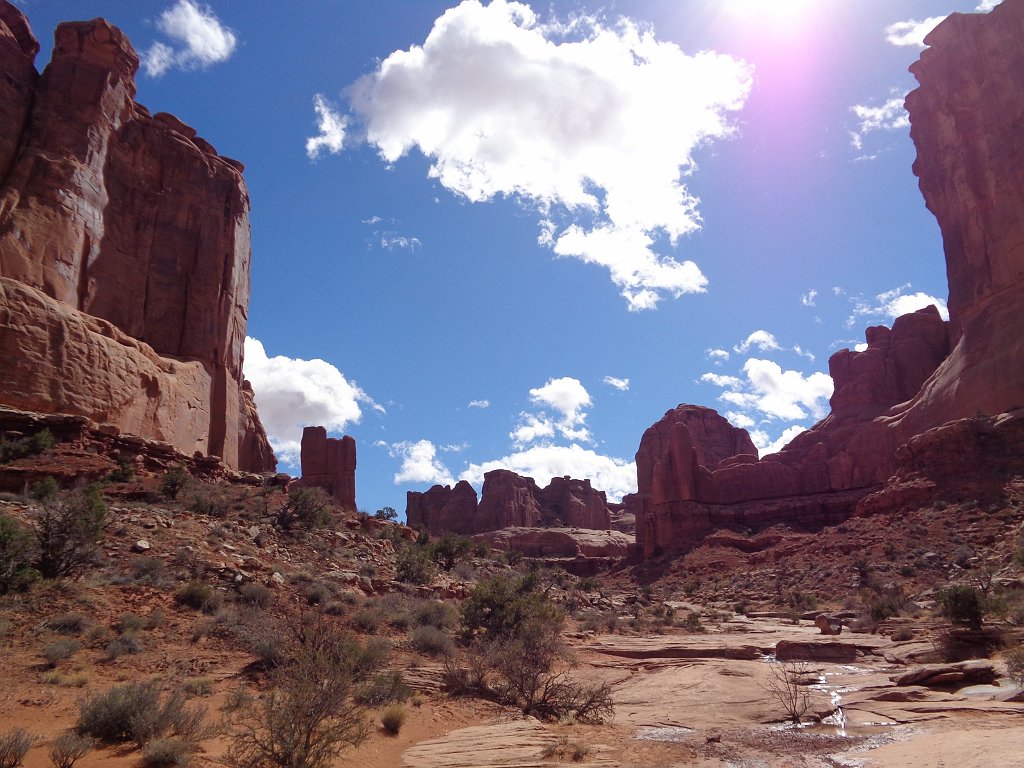 2018_0323_135736.JPG - Arches - Park Avenue