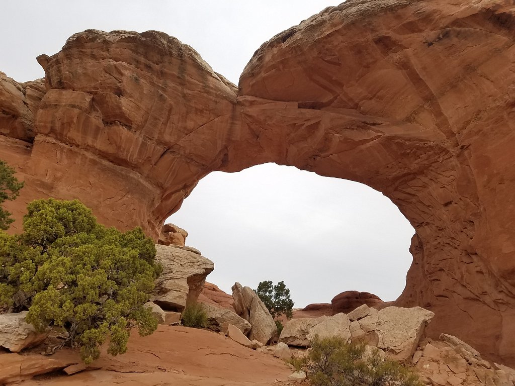 2018_0324_094703.jpg - Arches - Broken Arch