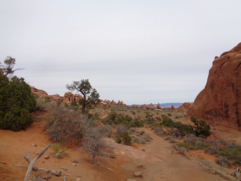 2018_0324_095137.JPG - Arches - Broken Arch