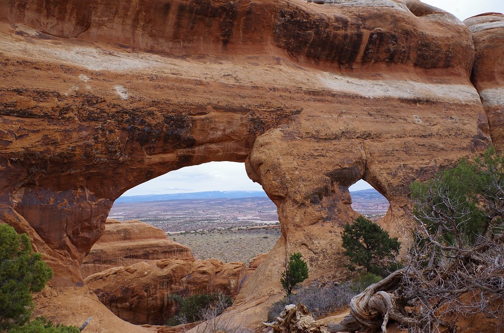 2018_0324_130500.JPG - Arches - Partition Arch