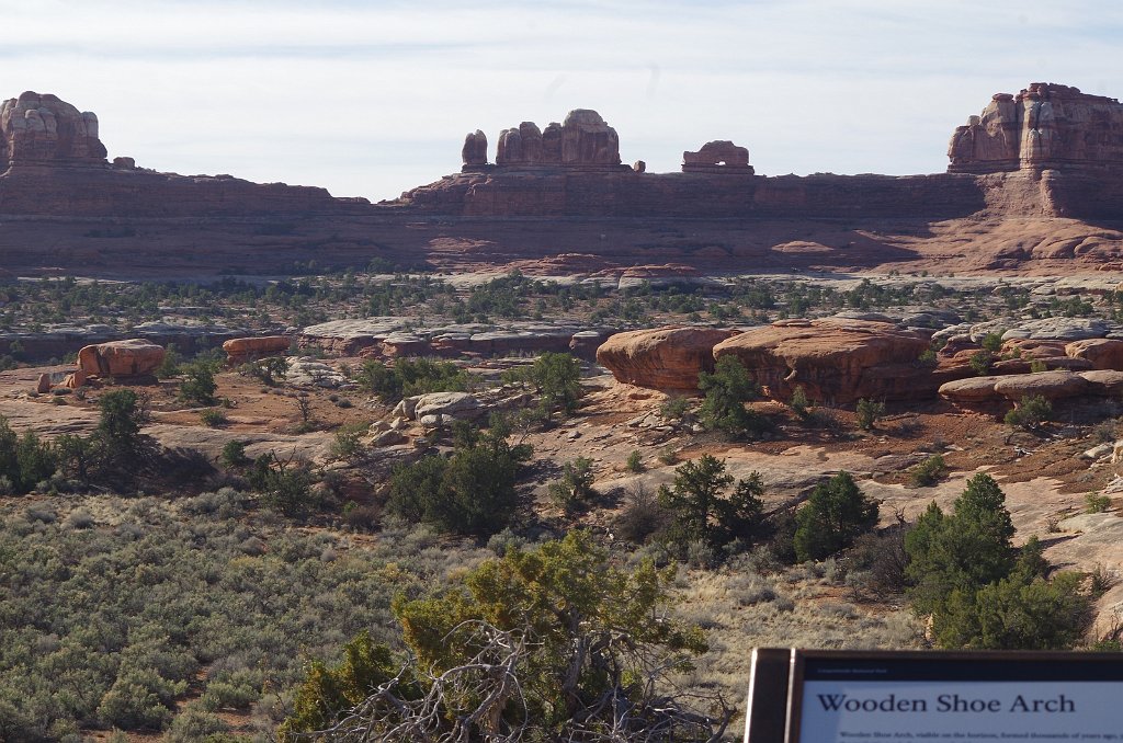 2018_0325_093957.JPG - Canyonlands The Needles - Wooden Shoe Arch