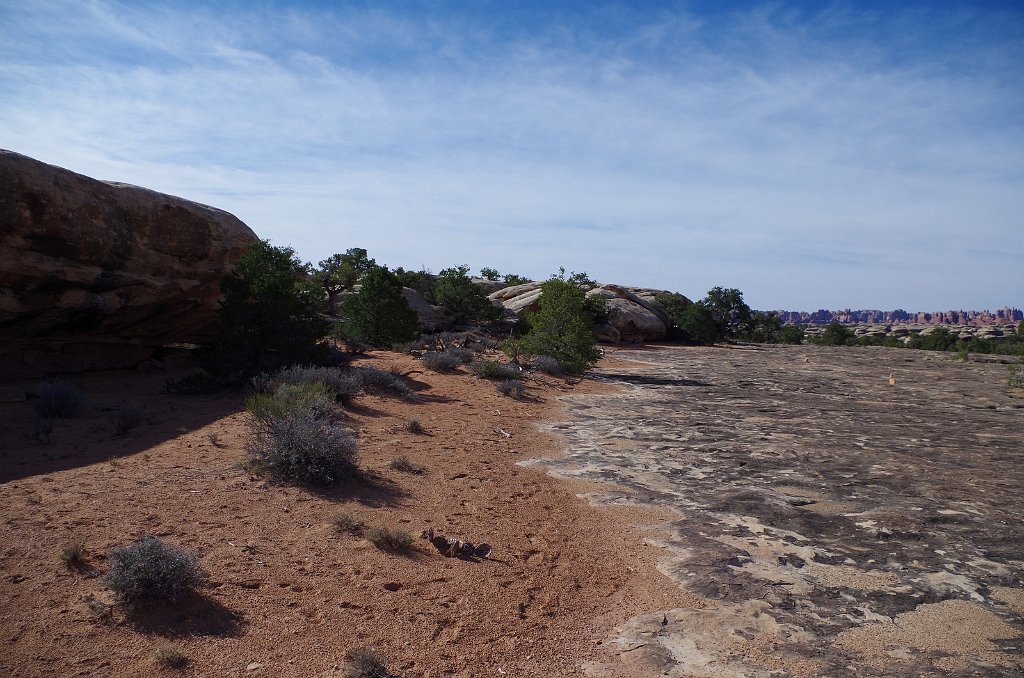 2018_0325_101813.JPG - Canyonlands The Needles - Pothole Point