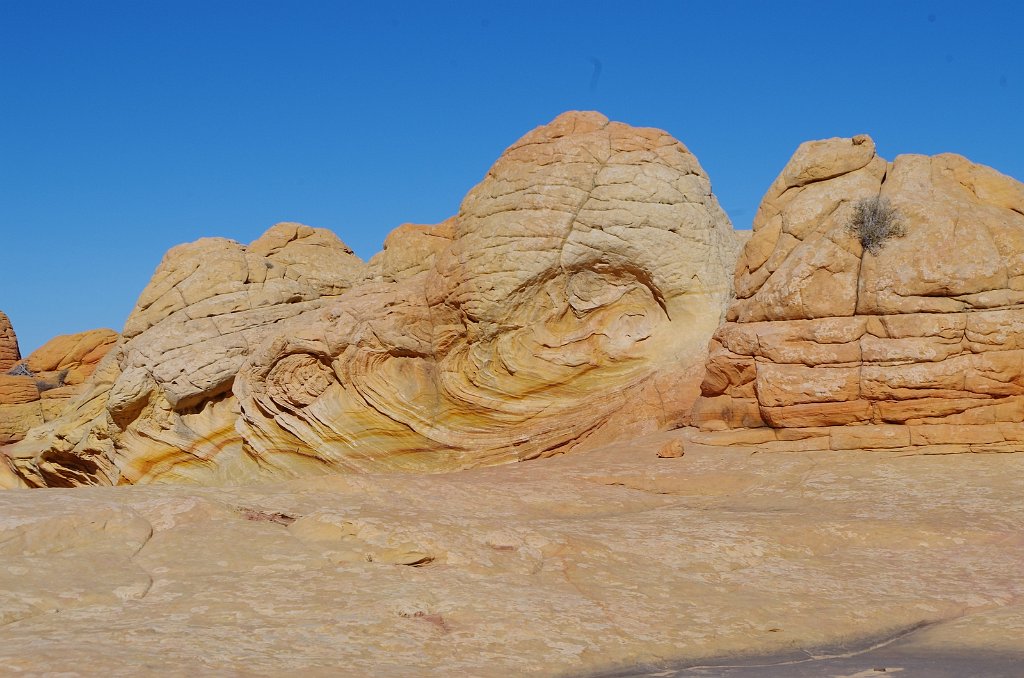 2018_1113_124306.JPG - Vermillion Cliffs National Monument at North Coyote Buttes – The Wave