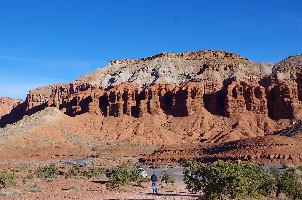 2018_1114_091129.JPG - Capitol Reef Panorama Point