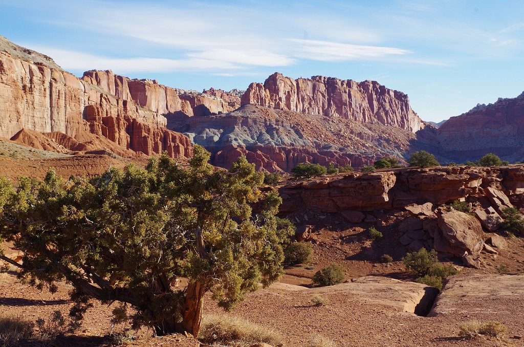 2018_1114_091344.JPG - Capitol Reef Panorama Point