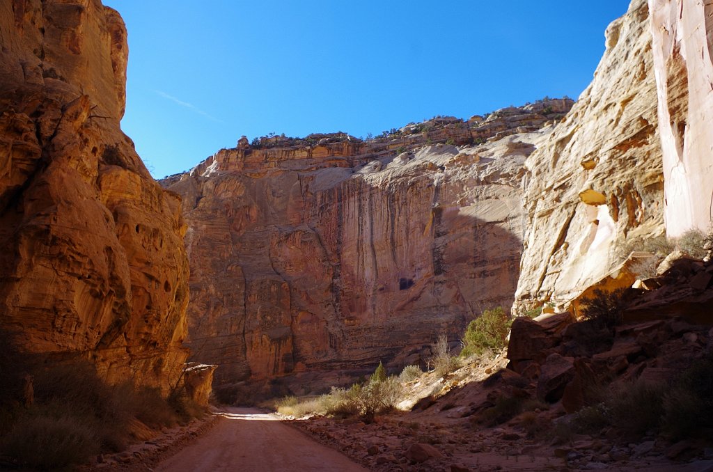 2018_1114_103437(1).JPG - Capitol Reef Scenic Drive