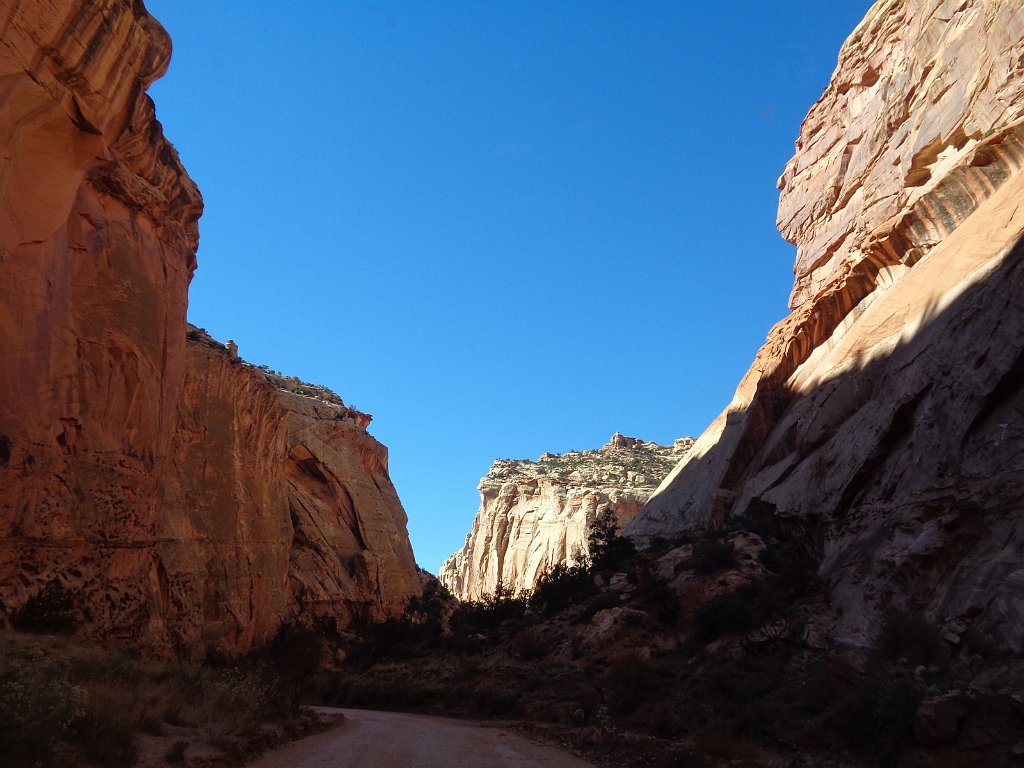 2018_1114_120816.JPG - Capitol Reef Scenic Drive