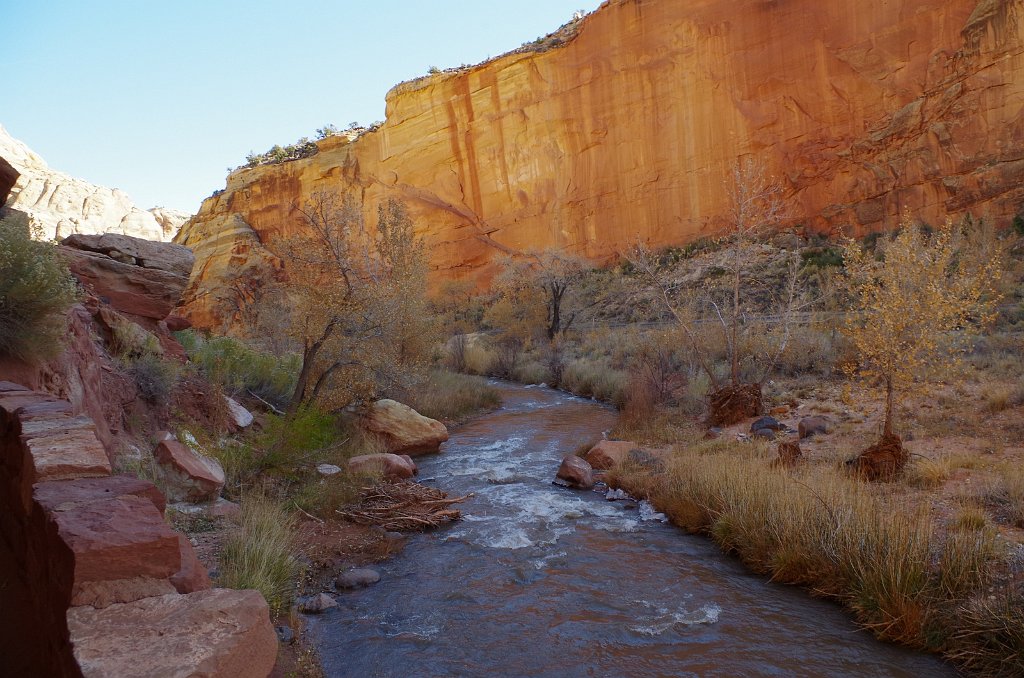 2018_1114_124539.JPG - Capitol Reef Hickman Bridge