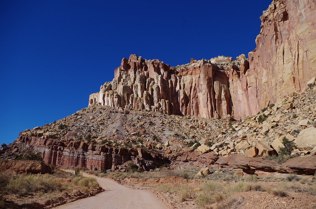 2018_1114_120450.JPG - Capitol Reef National Park Scenic Drive