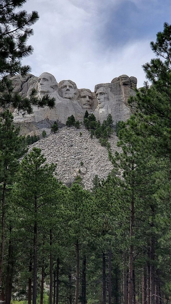 2019_0729_150821.jpg - Mount Rushmore National Memorial SD