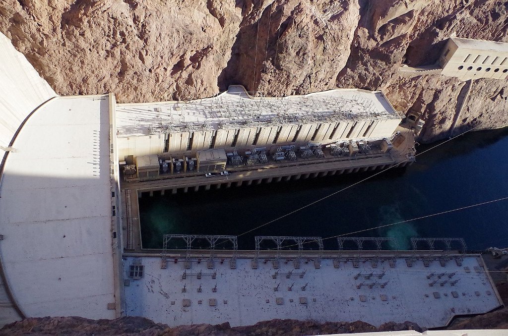 2019_1101_161454.JPG - Hoover Dam AZ - NV