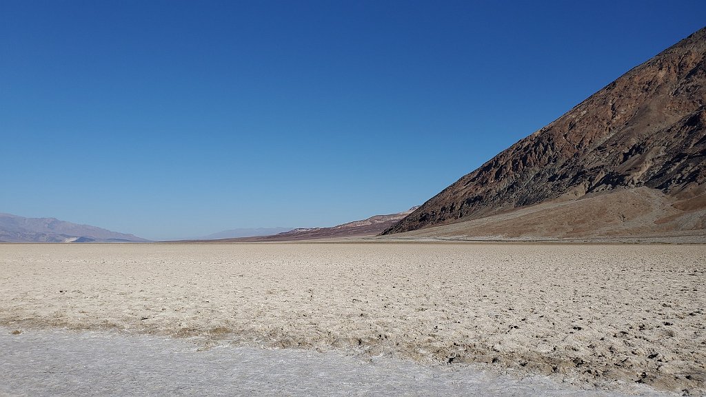 2019_1102_100051.jpg - Death Valley NP - Badwater Basin Salt Flats