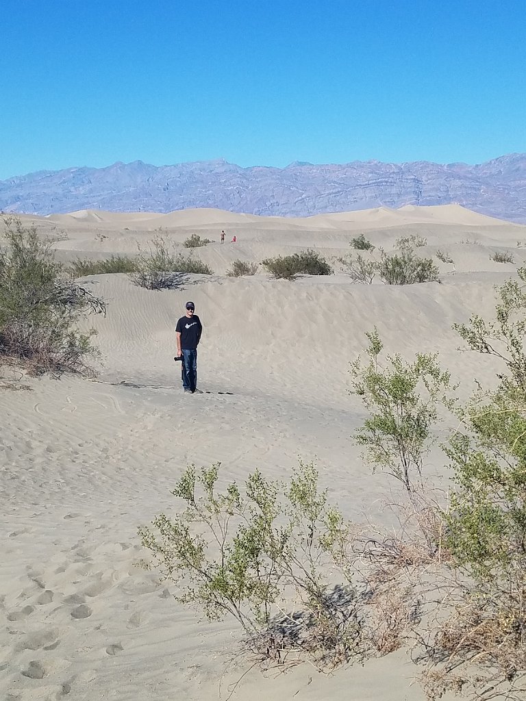 2019_1102_140958.jpg - Death Valley NP - Mesquite Flat Dunes