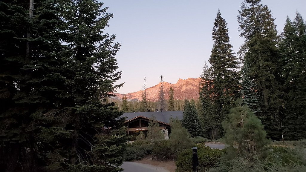 2019_1104_165907.jpg - Sequoia NP - Wuksachi Lodge