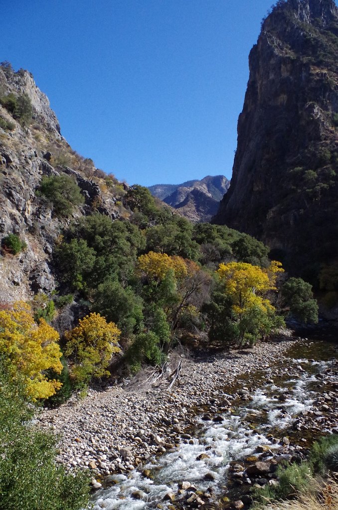 2019_1105_122651.JPG - Kings Canyon NP - Scenic Byway