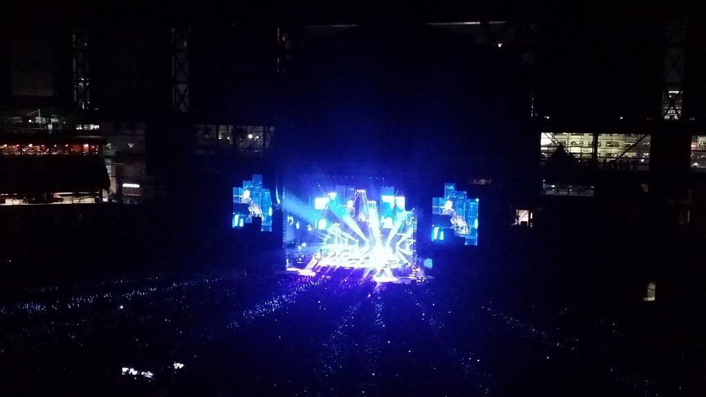 2019_0309_213332.jpg - Billy Joel concert in Diamondbacks arena