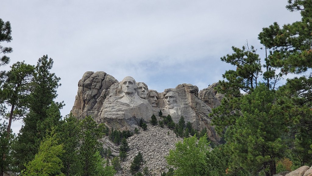 2019_0729_145142.jpg - Mount Rushmore National Memorial SD