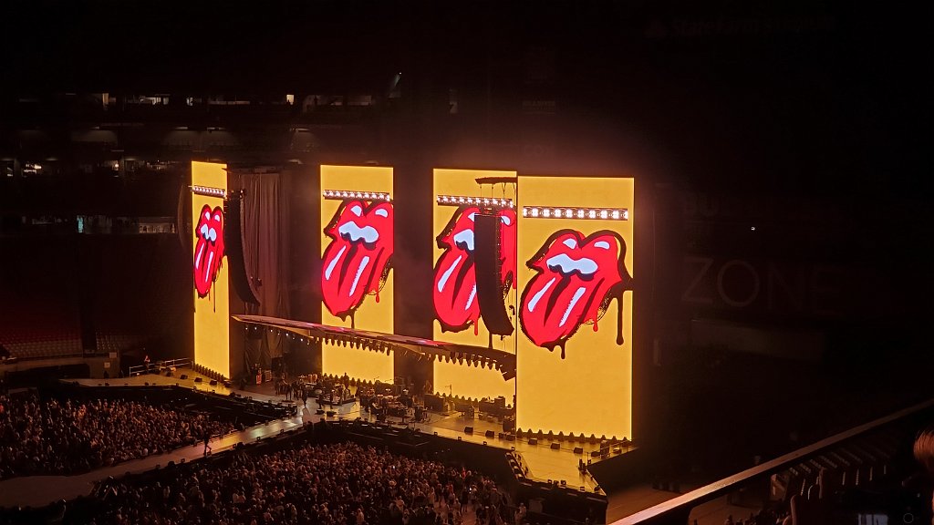 2019_0826_204544.jpg - Rolling Stones @ State Farm Arena Glendale AZ