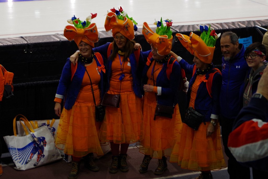 2020_0215_154518(2).JPG - More Dutch fans.........